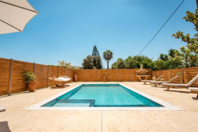 Avocado Villa Fivos, Chania
